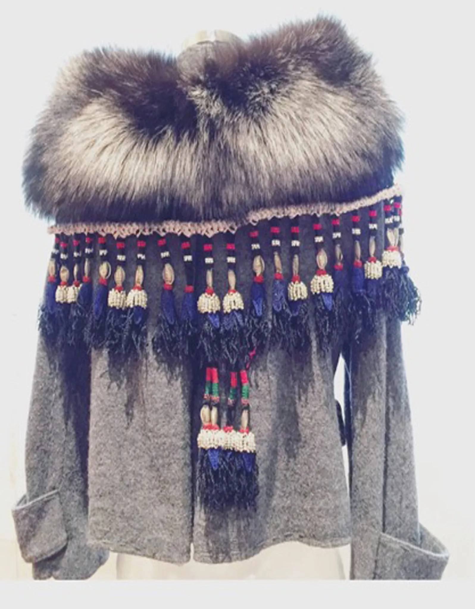 Fur Collar w/Tassels in Silver Fox